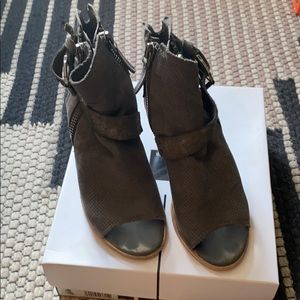 Dolce Vita boots